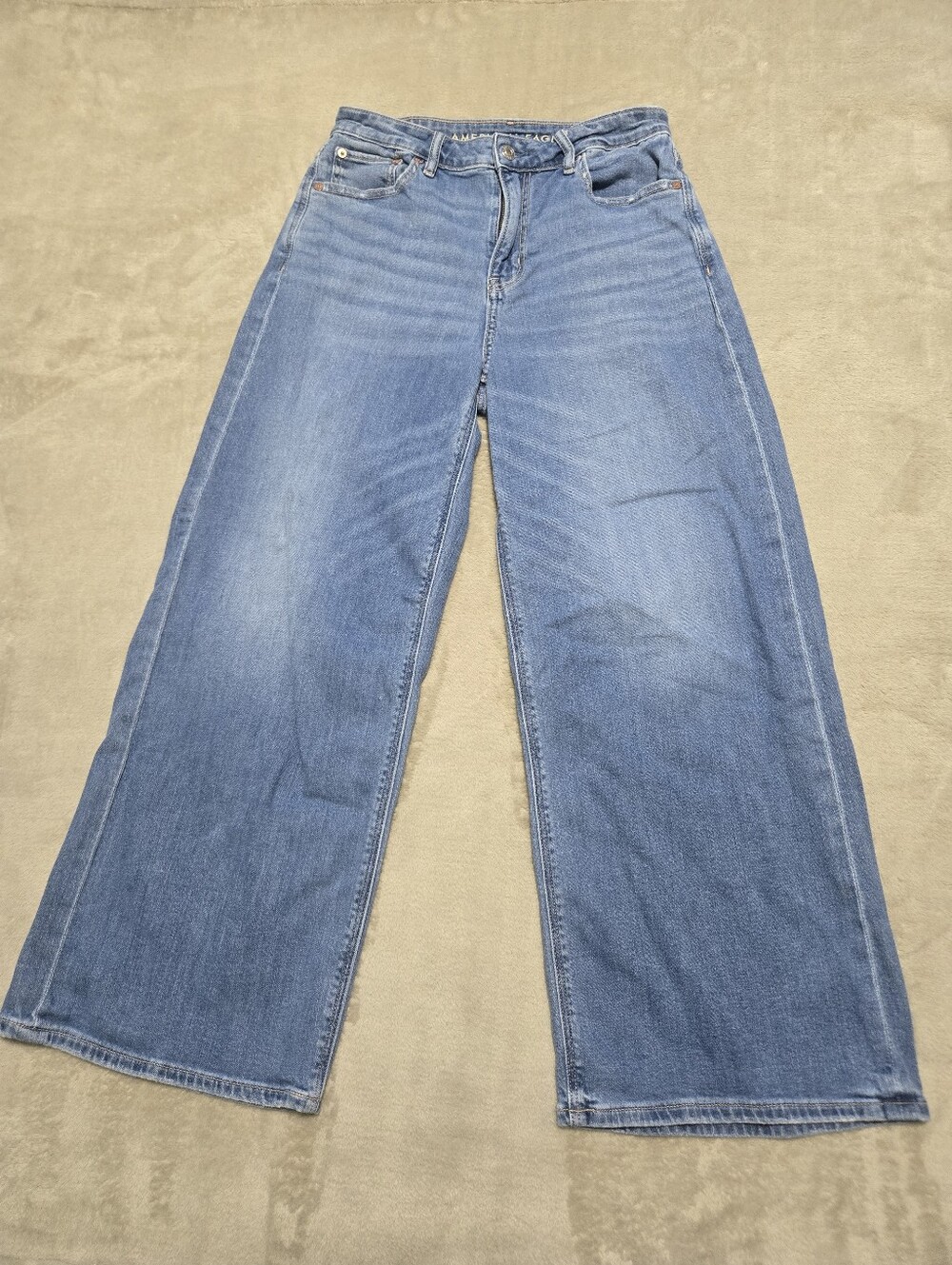 American Eagle Super High-Rise Baggy Wide Leg Jeans Womens Size 4 Short (28x27) - Picture 2 of 10